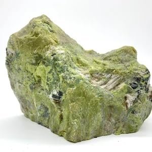 Natural Serpentine Raw Crystal Stones for Meditation, Healing, Feng Shui, Chakra Healing, Decor and Manifesting Abundance - 150 Grams