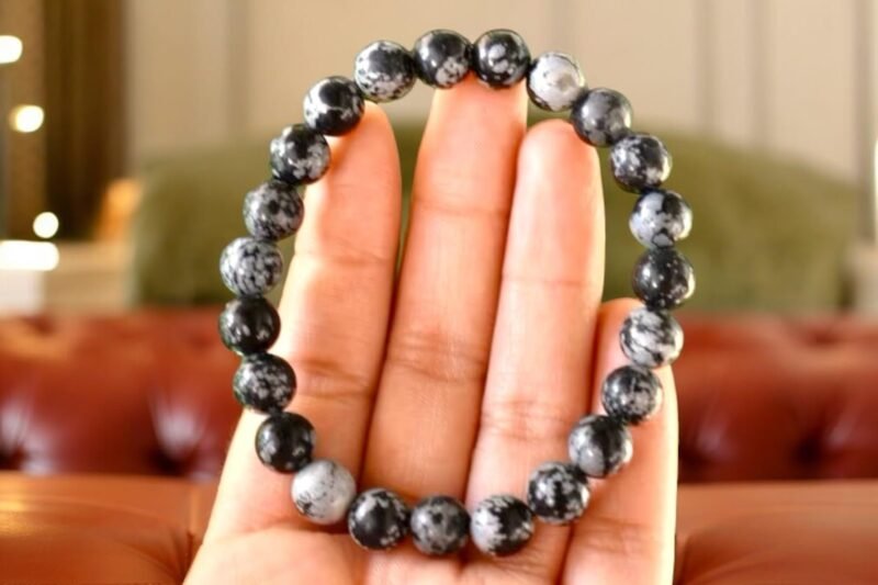 Divinity Healing Natural Snowflake Obsidian Bracelet Lab-Certified AAA Grade 8mm Stretchable Real Crystal Bracelet For Root Chakra, Strength & Manifestation For Men & Women Chakra Healing Bracelets Abundance Stones 18