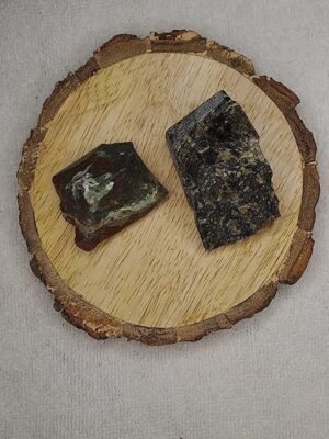 Blood Stone and Labrodite Raw Natural Crystal Combo with Wooden Natural Bark Coaster for Healing, Meditation and Manifestation