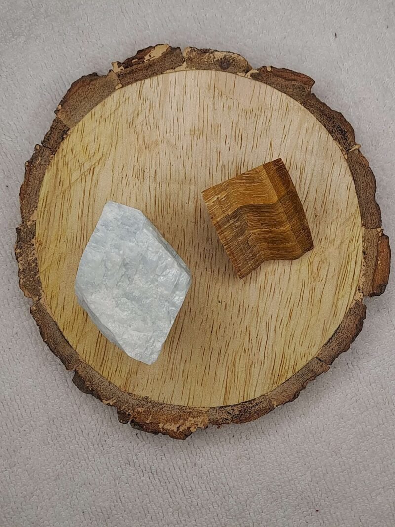 Divinity Healing Amazonite + Tiger Eye AAA Grade Raw Natural Crystal Combo with Wooden Natural Bark Coaster for Healing, Meditation and Manifestation Natural Healing Crystals Abundance Stones 7